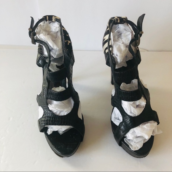 IDORE Leather Shoes - Picture 8 of 16